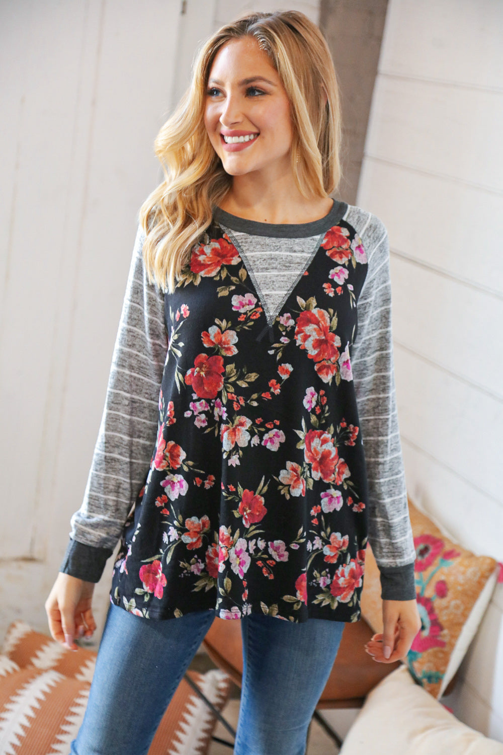 Floral Stripe Raglan Hacci Triangle Detail Top