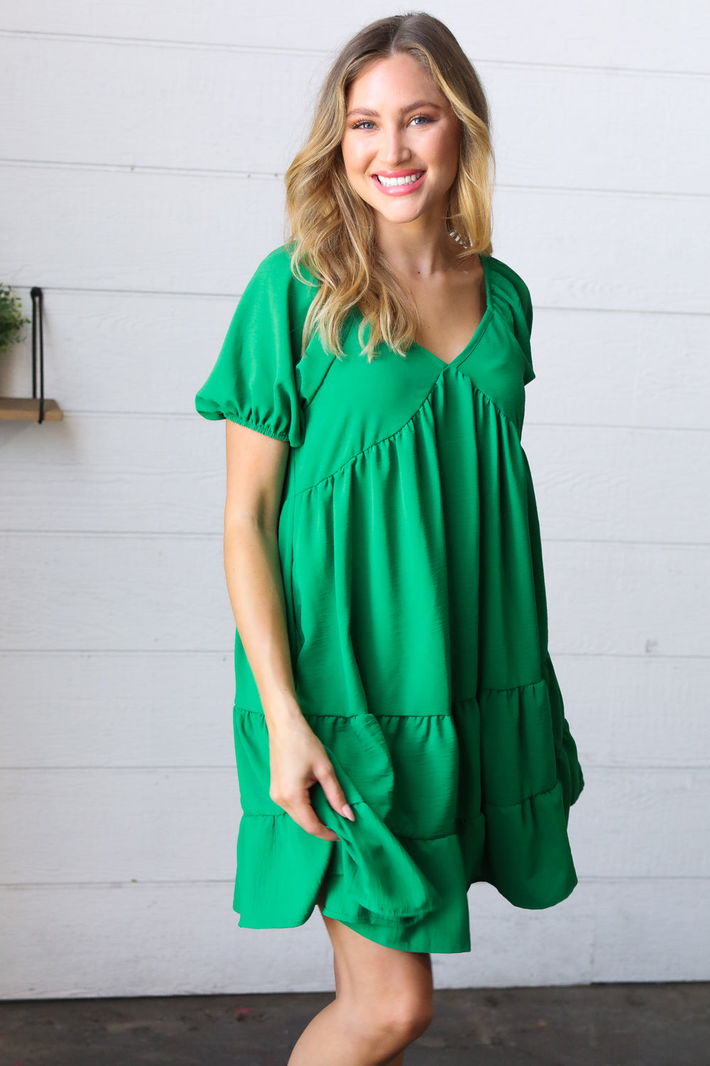 Kelly Green Sweetheart Tiered Crinkle Dress