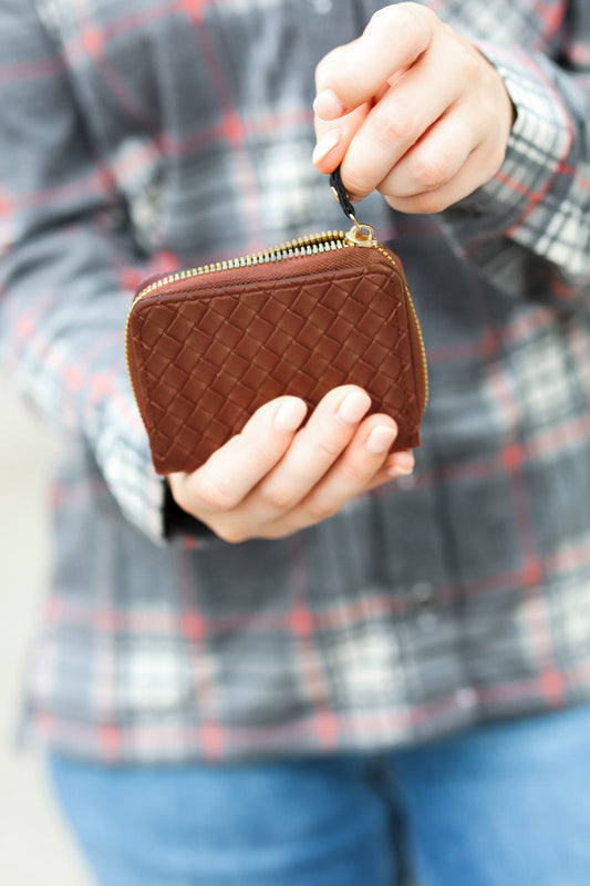 Think It Over Brown Woven Vegan Accordion Zipper Cardholder