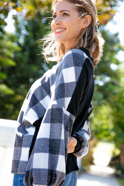 Black Plaid Hacci V Neck Color Block Knit Top