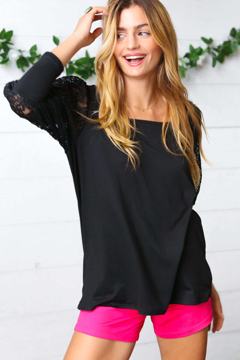 Black Lace Three Quarter Bubble Sleeve Top